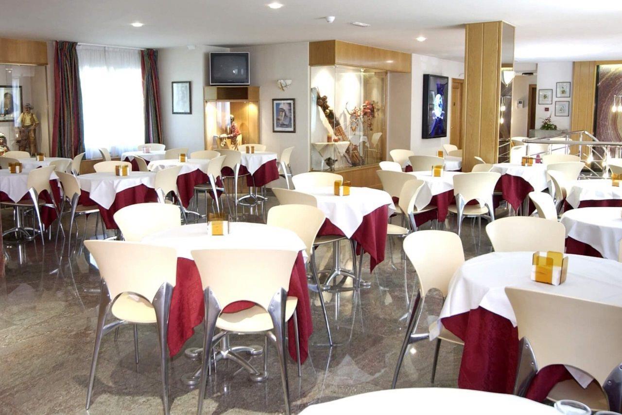 Yomo Imperial Hotel Sant Julià de Lòria Exterior foto